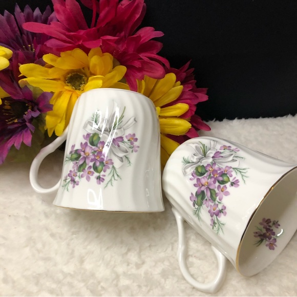 Set Of 2 Vintage Salem China English Collection Floral Gold Trim Ribbed Mugs - Picture 11 of 14